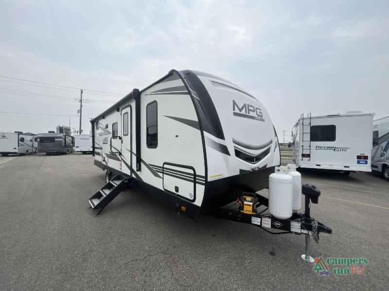RV listing image