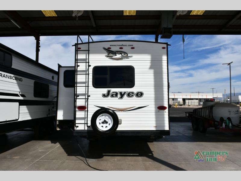 RV listing image