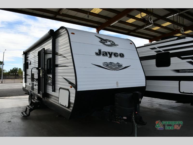 RV listing image