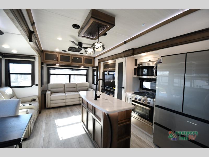 RV listing image