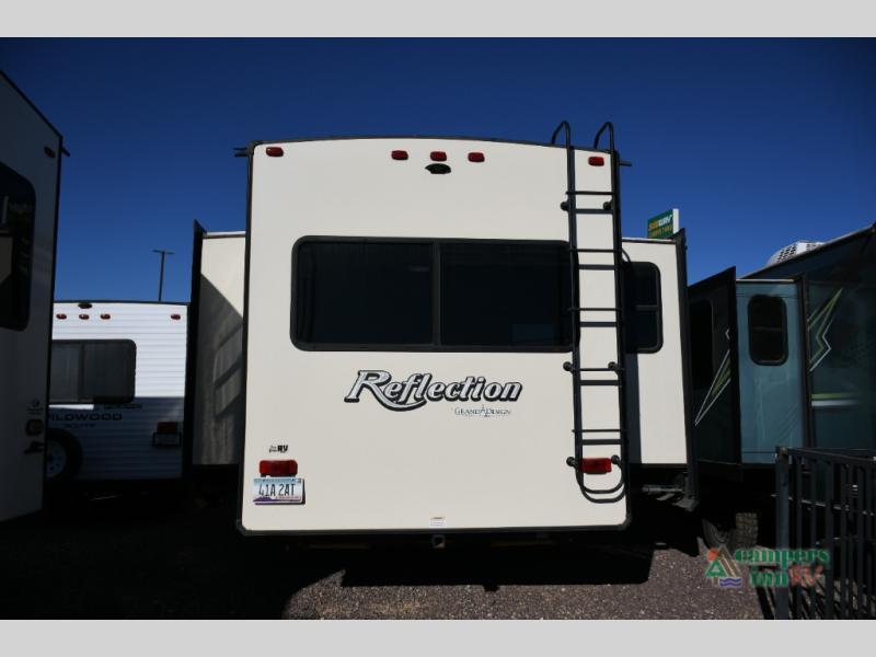 RV listing image