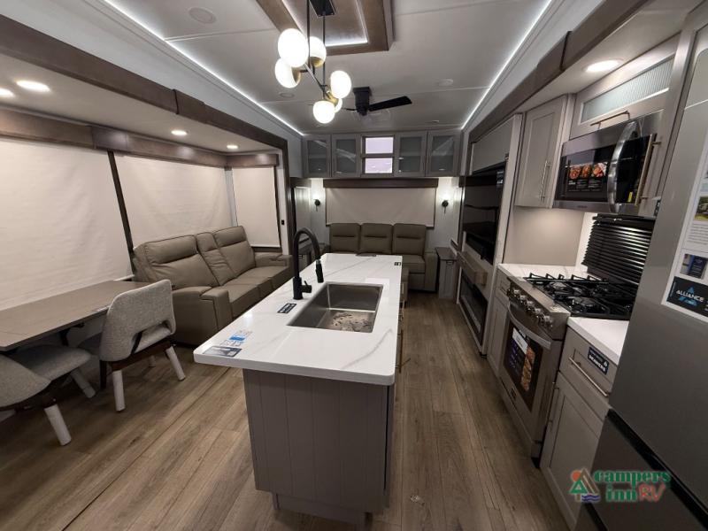 RV listing image