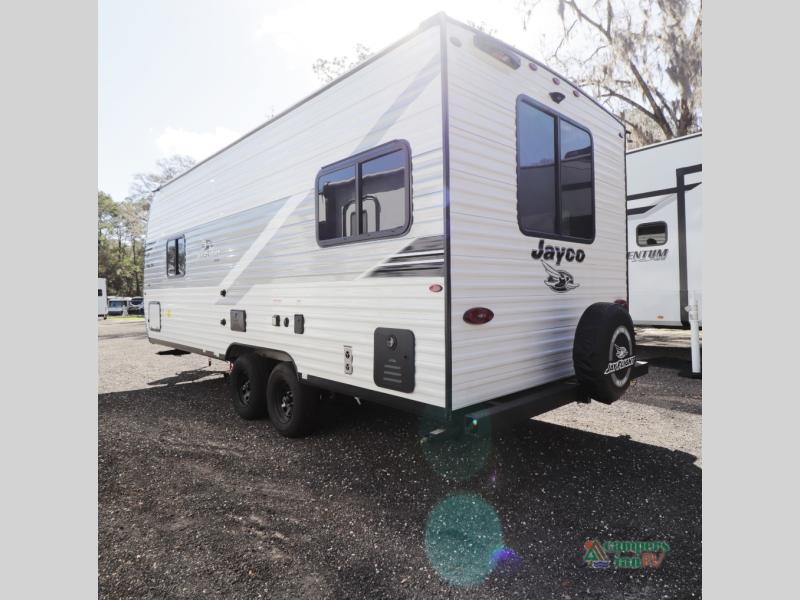 RV listing image