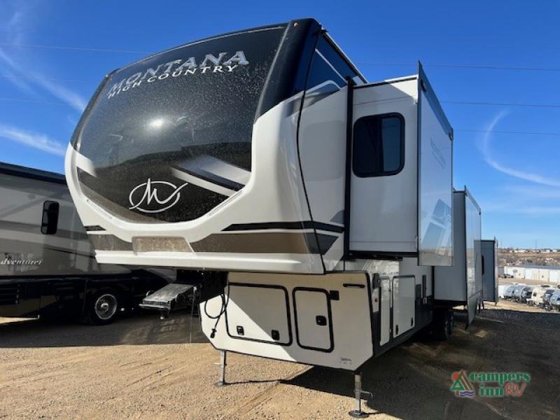 RV listing image
