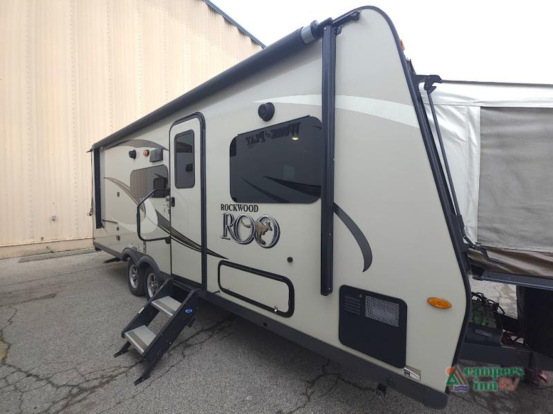 RV listing image