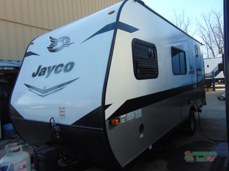 RV listing image