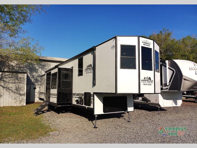 RV listing image