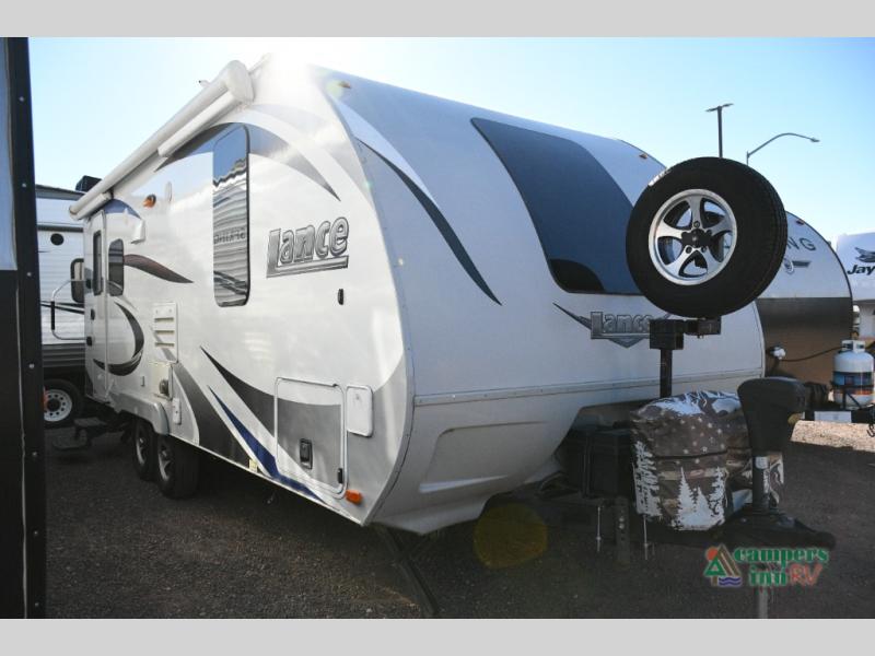 RV listing image