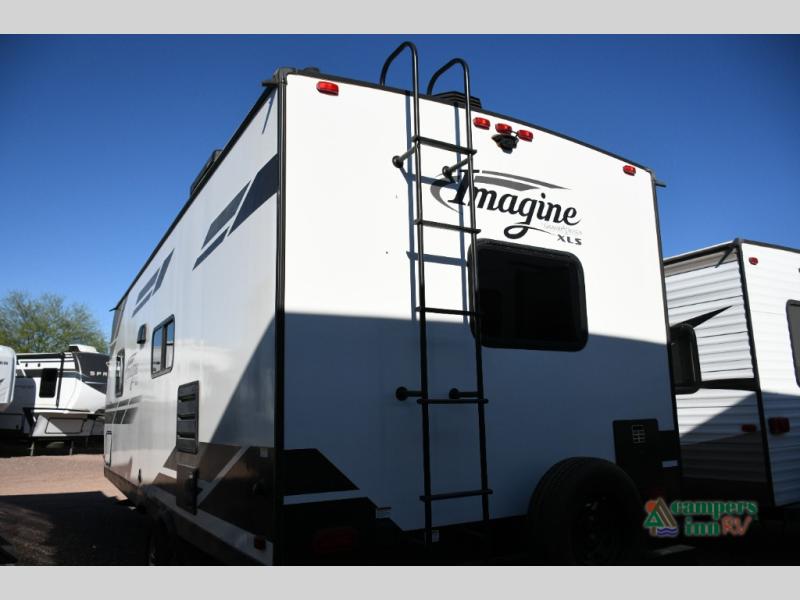 RV listing image