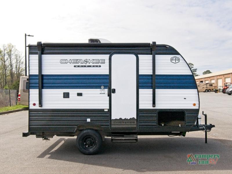 RV listing image