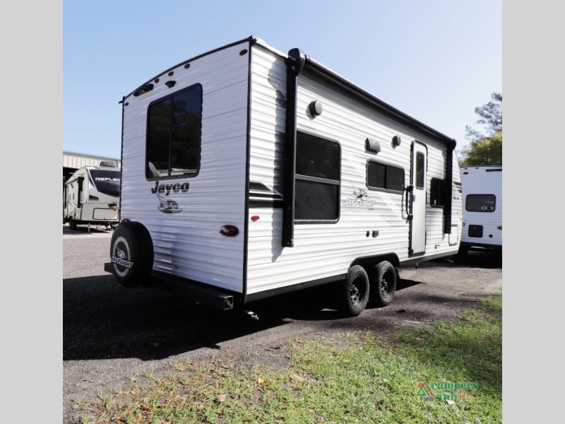 RV listing image