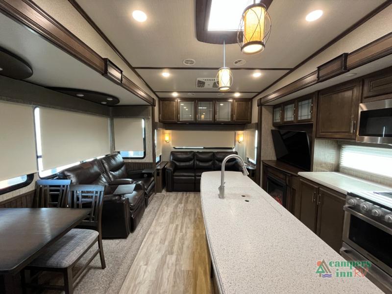 RV listing image