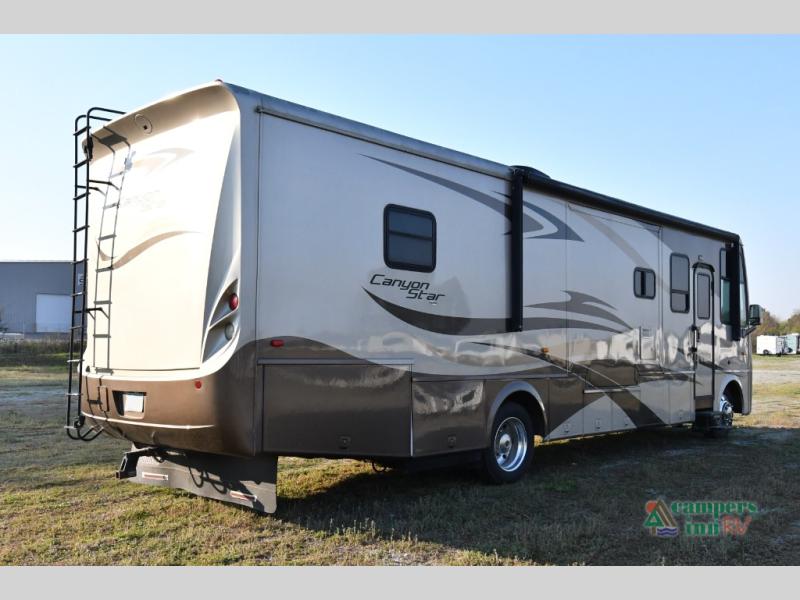 RV listing image