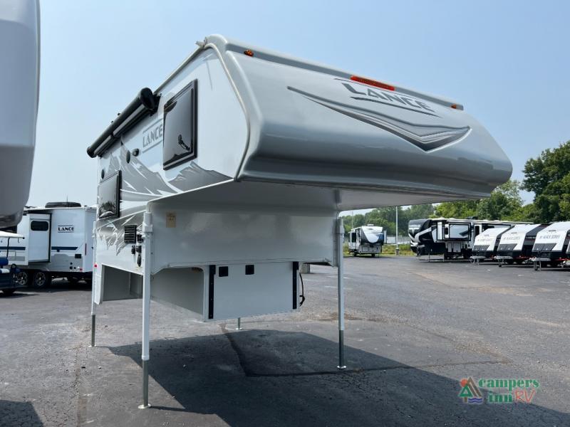 Lance 850 Exterior