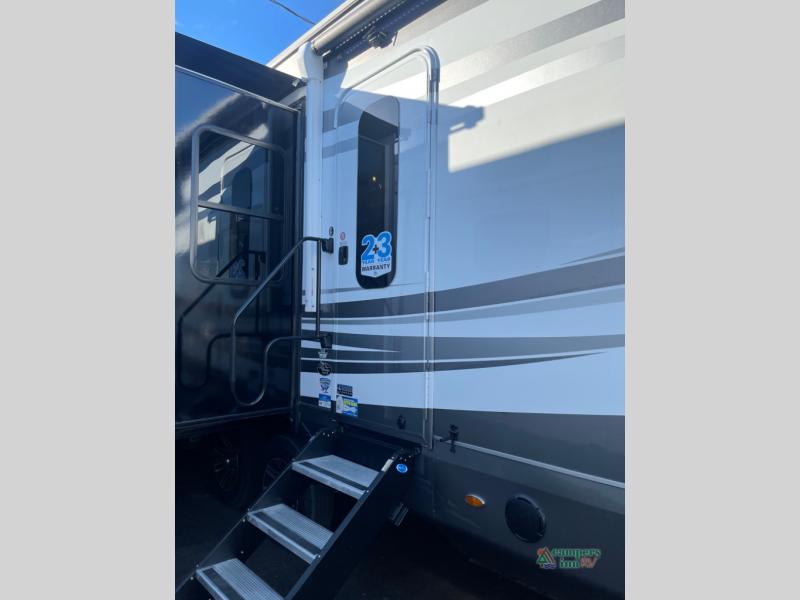 New 2023 Jayco Pinnacle 36KPTS Fifth Wheel at Campers Inn Fruitland