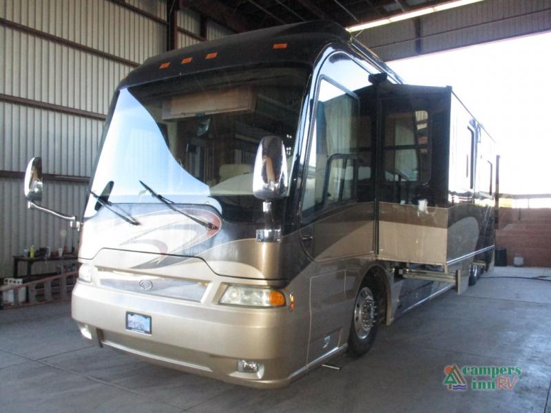 Country Coach Magna Image