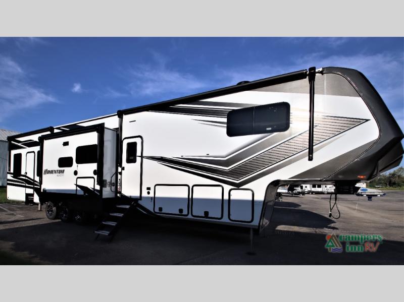 2024 Grand Design RV momentum