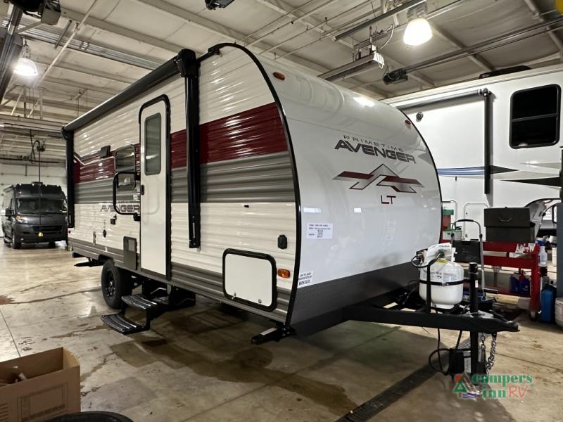Avenger 17FQS Exterior