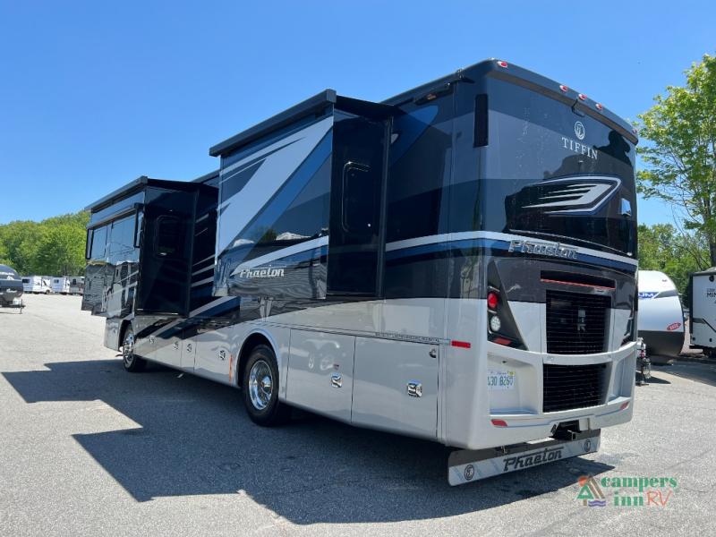 2023 Tiffin phaeton