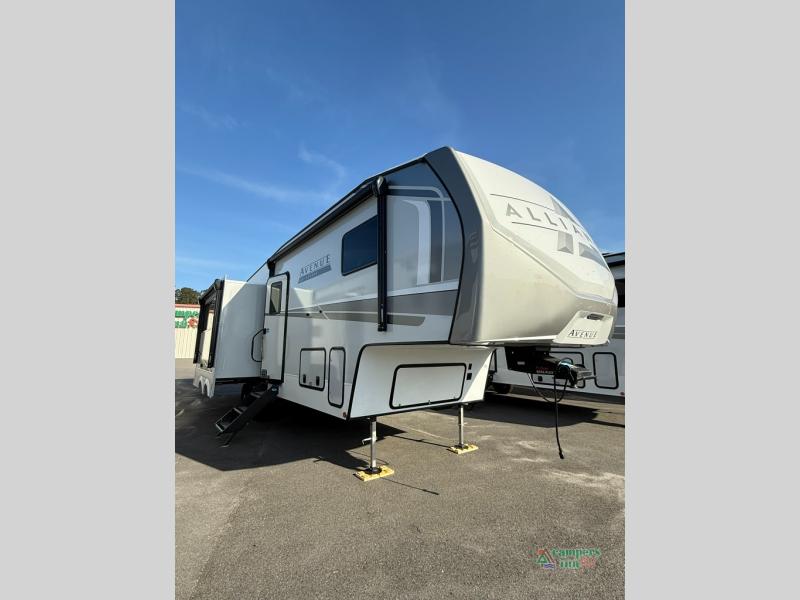 RV listing image