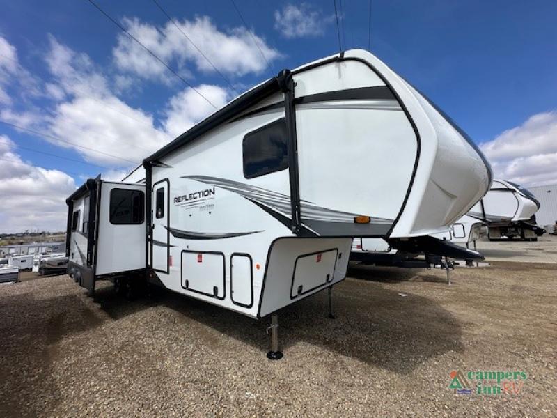 RV listing image