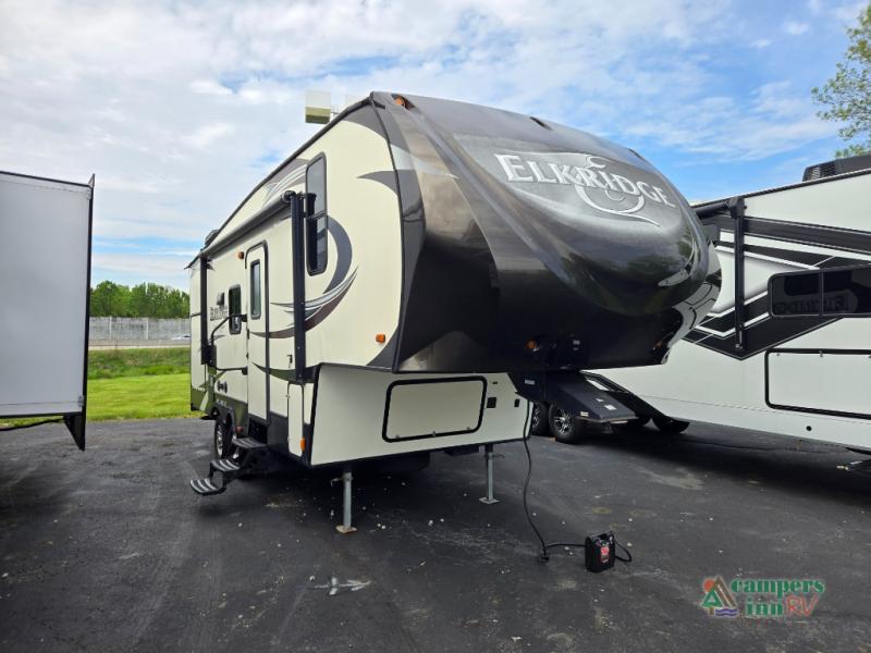 2015 Heartland ElkRidge Xtreme Light E22 Exterior