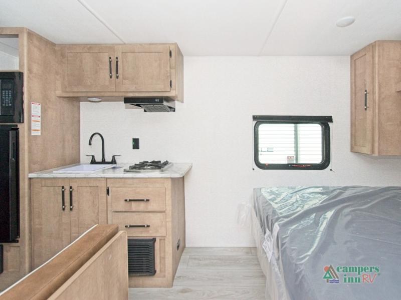 New 2025 Keystone RV Springdale Mini 1700FQ Travel Trailer at Campers ...