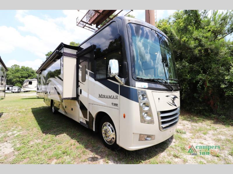 2019 Thor Motor Coach miramar 35.2