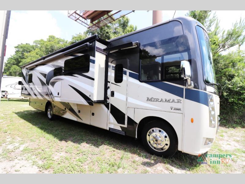 2019 Thor Motor Coach miramar 35.2