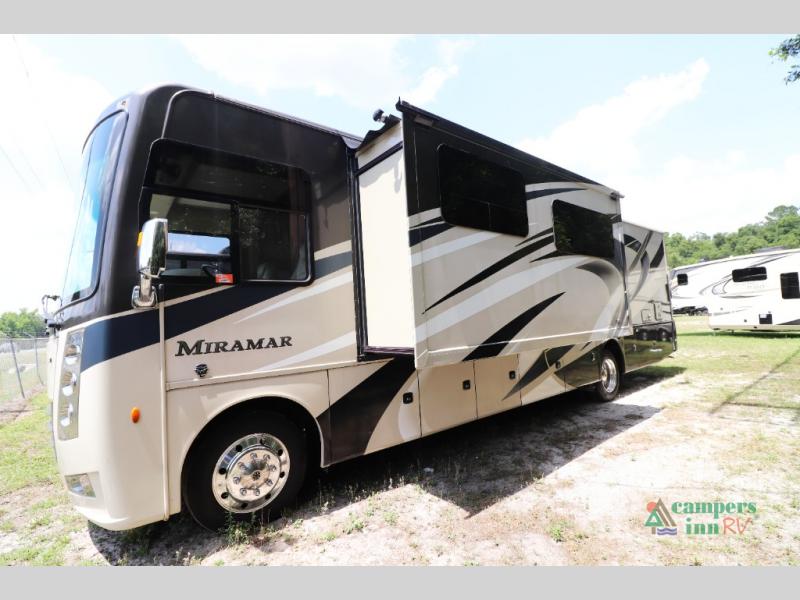 2019 Thor Motor Coach miramar 35.2