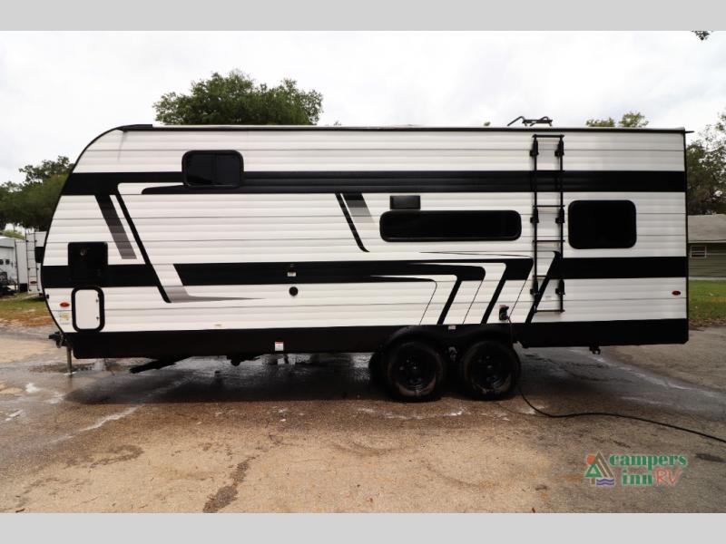 2024 Grand Design RV momentum mav