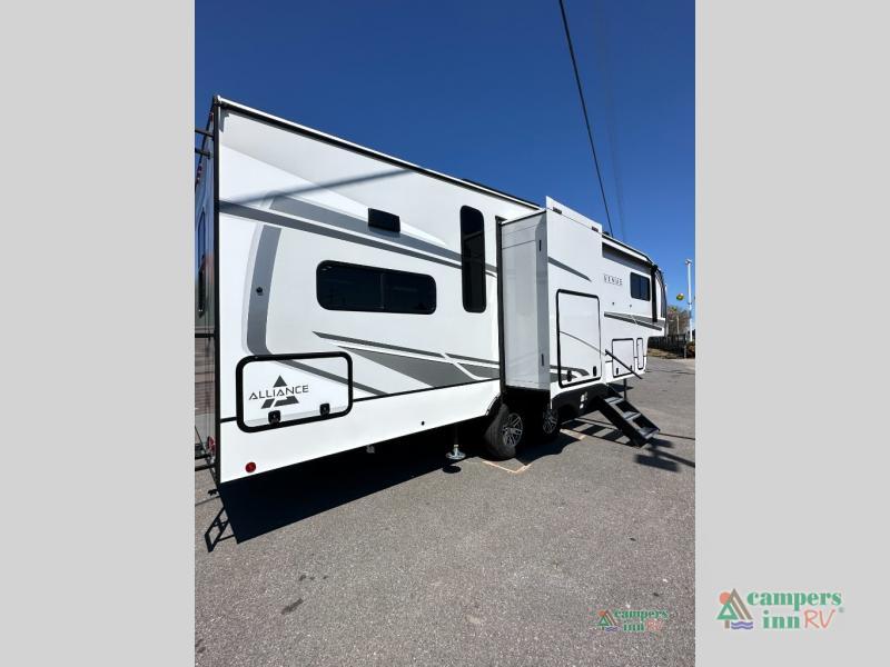 2024 Alliance Rv avenue 33rks