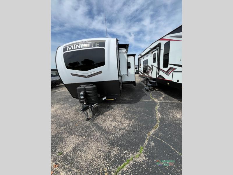 2023 Forest River rockwood mini lite