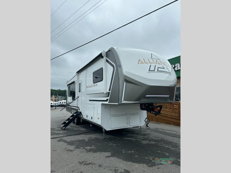 RV listing image