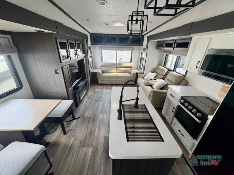 RV listing image