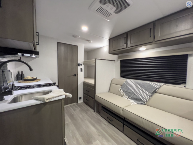 New 2025 Grand Design Transcend One 151BH Travel Trailer at Campers Inn ...