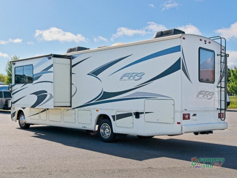 RV listing image