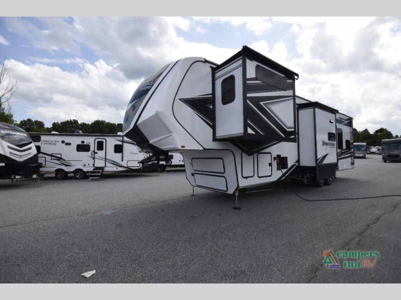 RV listing image