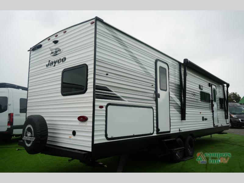 RV listing image