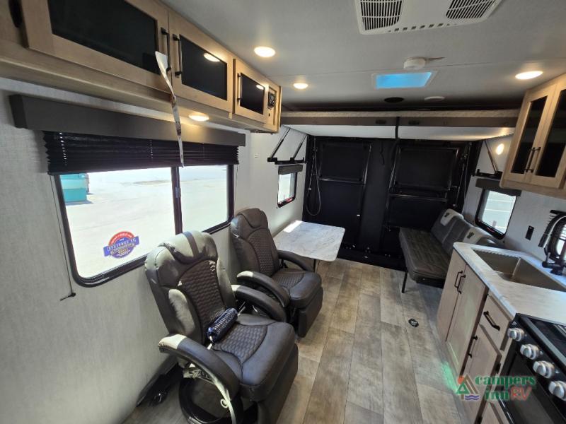 2024 Grand Design RV momentum mav