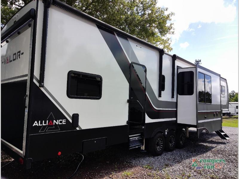 RV listing image