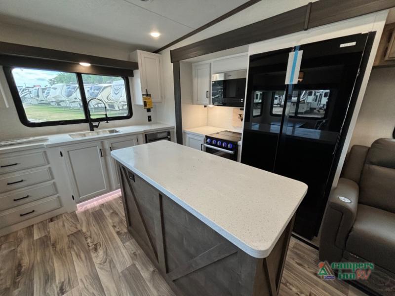 New 2025 Venture RV SportTrek Touring Edition 353VRK Fifth Wheel at ...