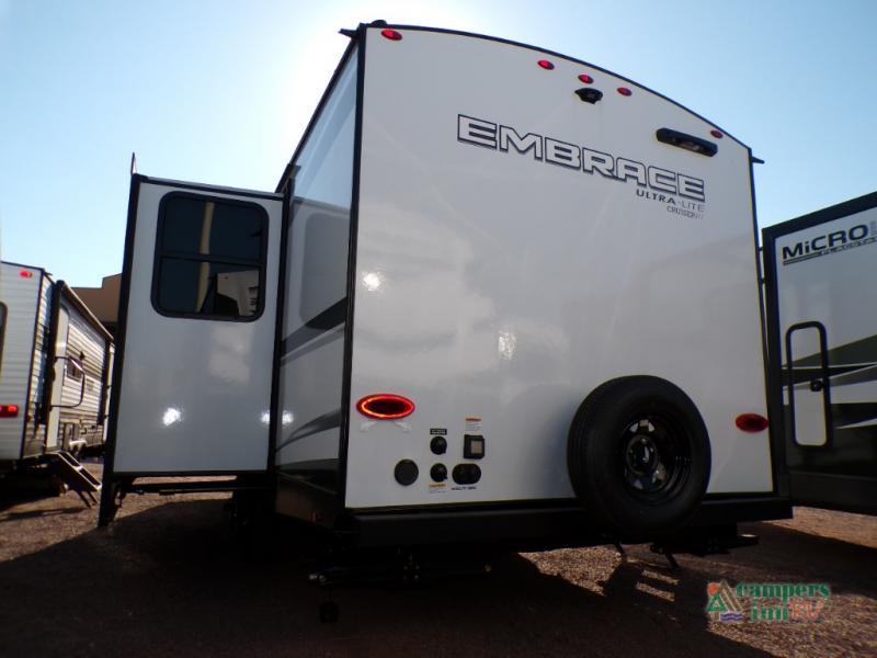 2025 Cruiser RV embrace