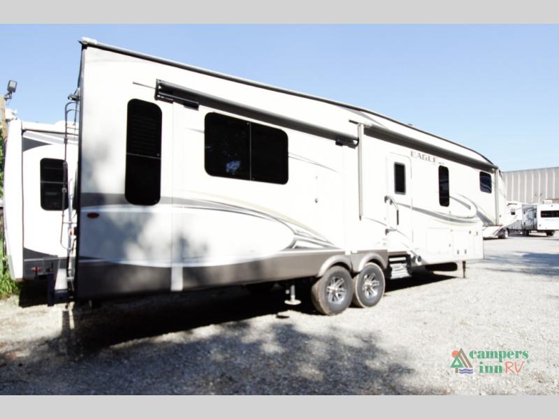 RV listing image