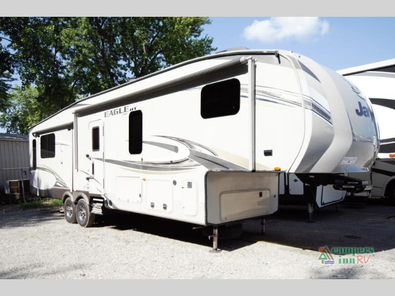 RV listing image