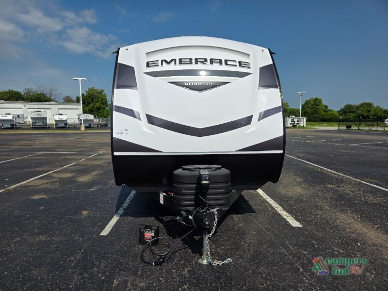 2025 Cruiser RV embrace