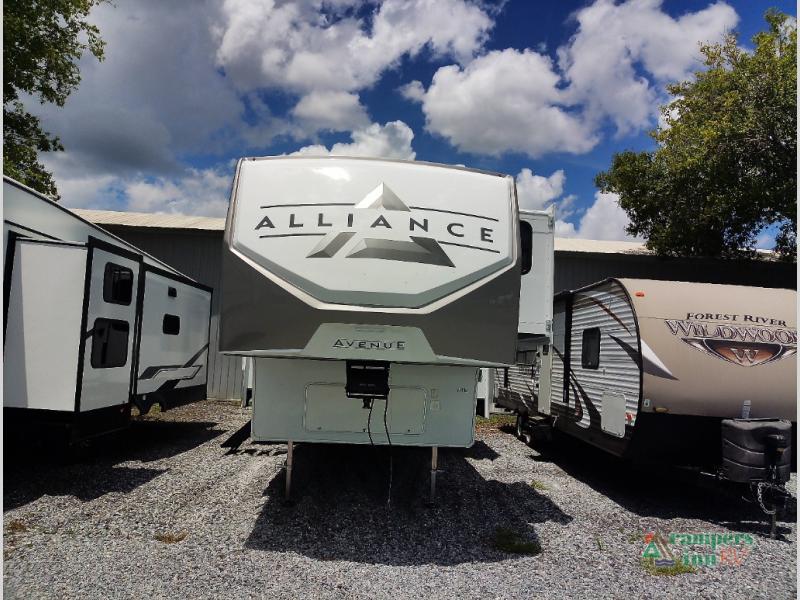 RV listing image