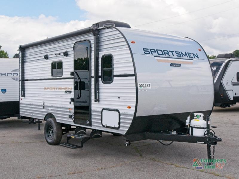 RV listing image
