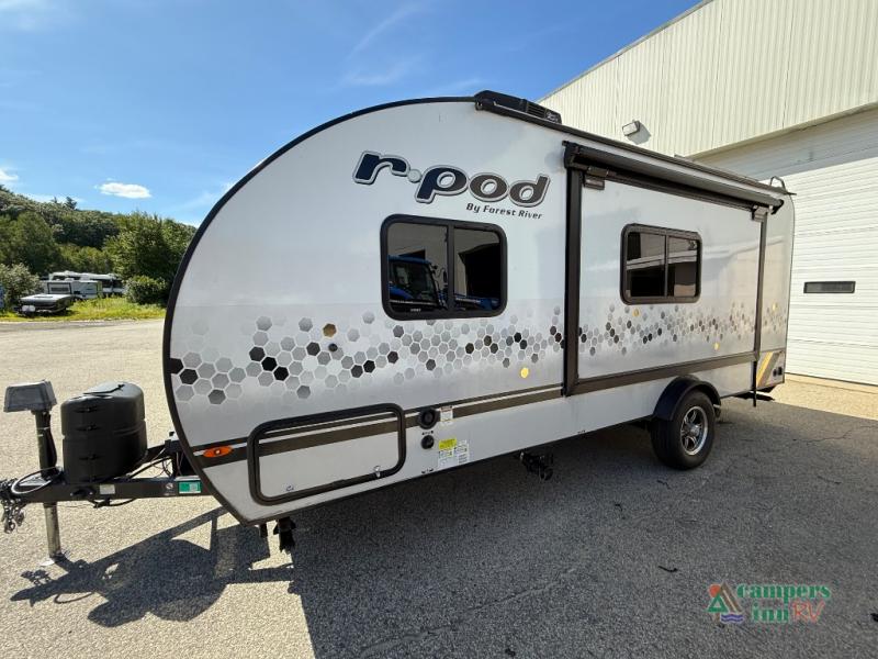 RV listing image