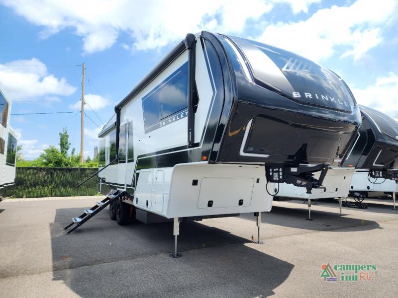 RV listing image